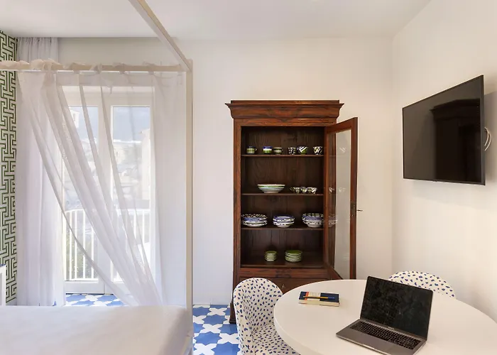 Luxury&romantic With Balcony In Διαμέρισμα *